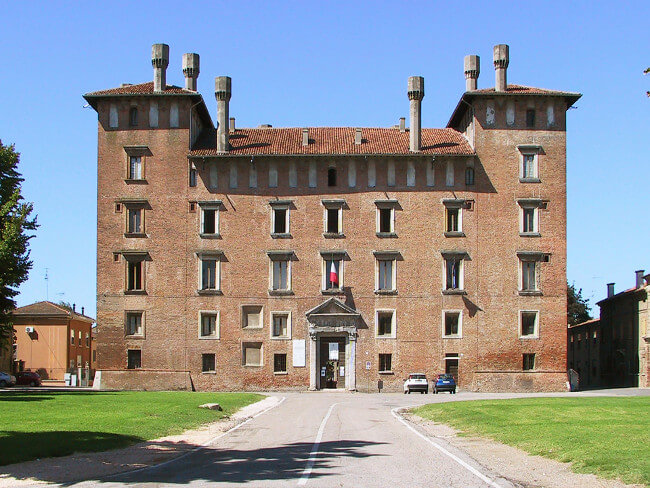 Palazzo-ducale-di-Revere