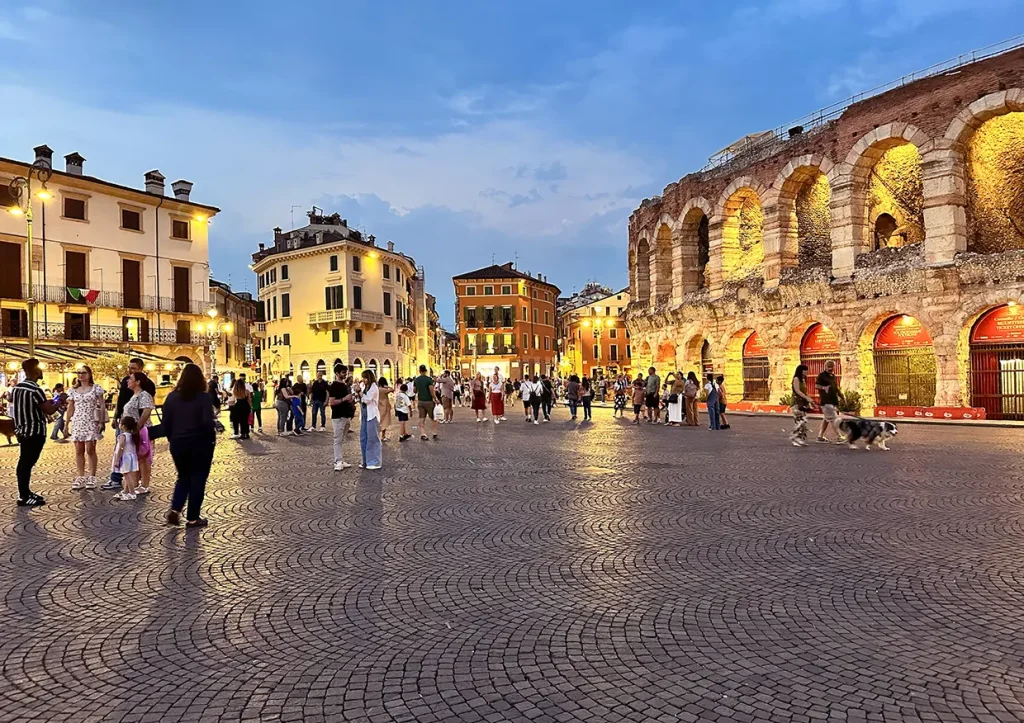 Verona-Piazza-Bra